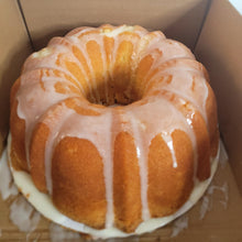 Load image into Gallery viewer, 7 up poundcake